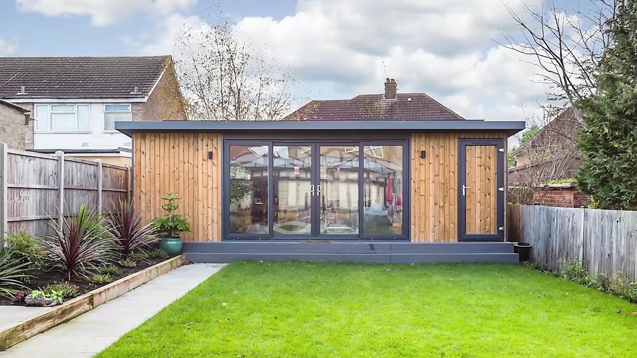 garden room with shed
